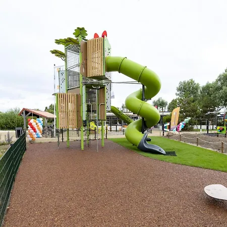Holiday home In Netherlands With Accessible Design 's-Gravenzande